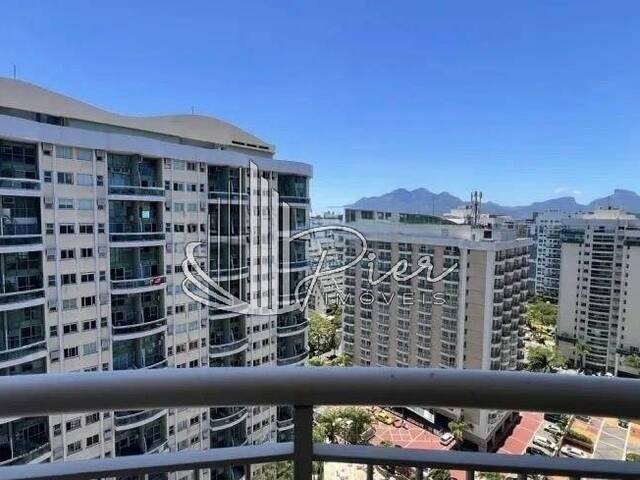 #815 - Apartamento para Venda em Rio de Janeiro - RJ