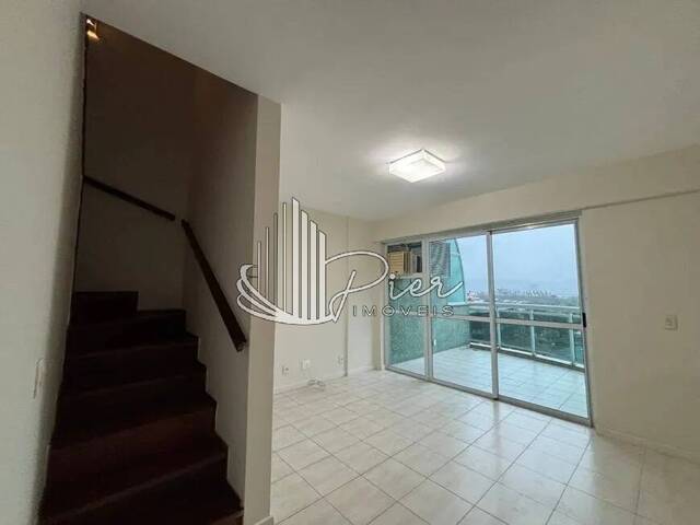 #831 - Apartamento para Venda em Rio de Janeiro - RJ