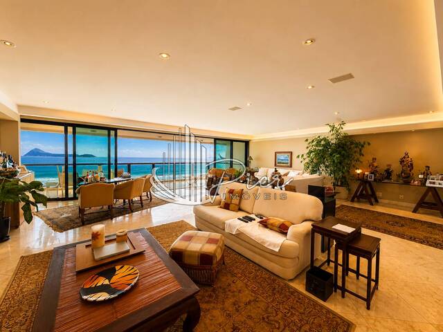 #840 - Apartamento para Venda em Rio de Janeiro - RJ