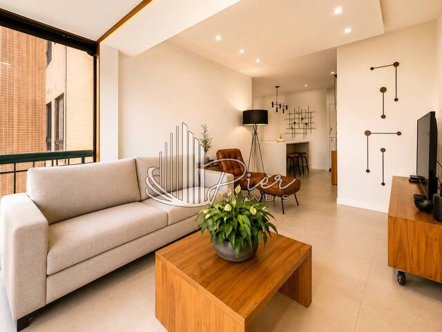 #844 - Apartamento para Venda em Rio de Janeiro - RJ