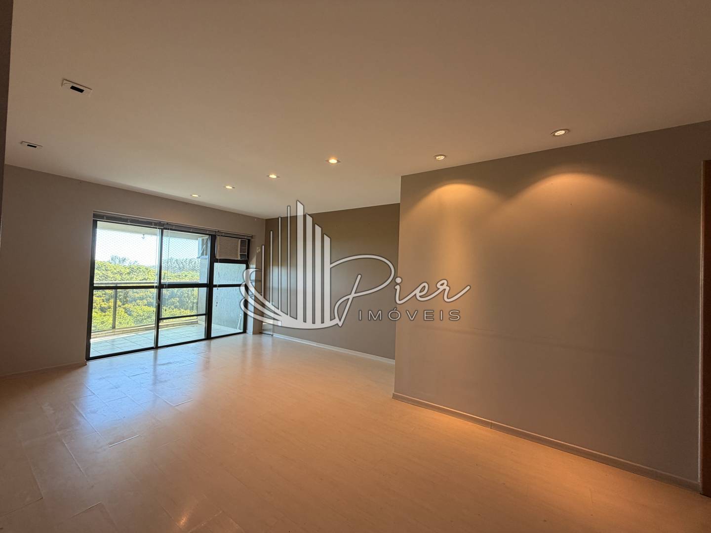 Apartamento, 3 quartos, 116 m² - Foto 2