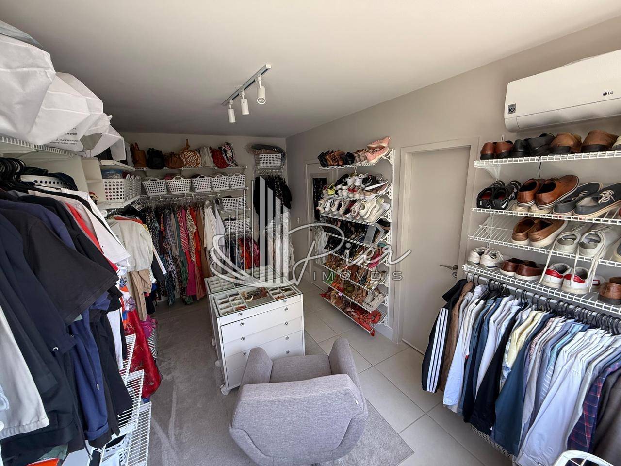 Apartamento, 4 quartos, 227 m² - Foto 11